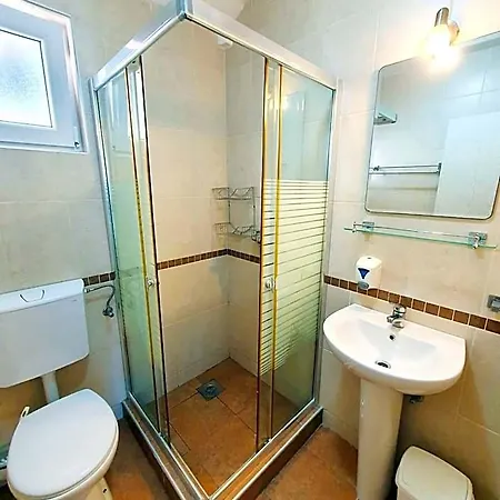 Art Media Hotel 4*