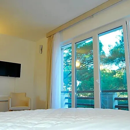 Hotel Art Media 4*