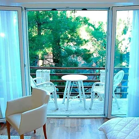 Art Media 4* Podgorica